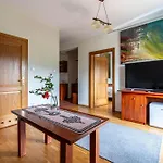 Artmontis Bed & Breakfast 4*