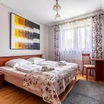 Artmontis Bed and Breakfast 4*