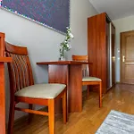 Artmontis Bed and Breakfast 4*