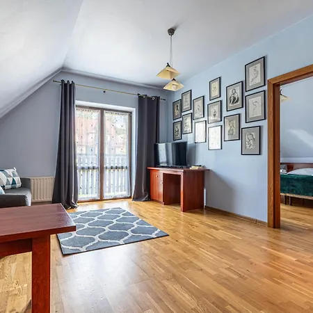 Willa Artmontis コシチェリスコ