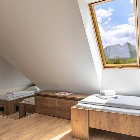 Bed & Breakfast Willa Artmontis 4*