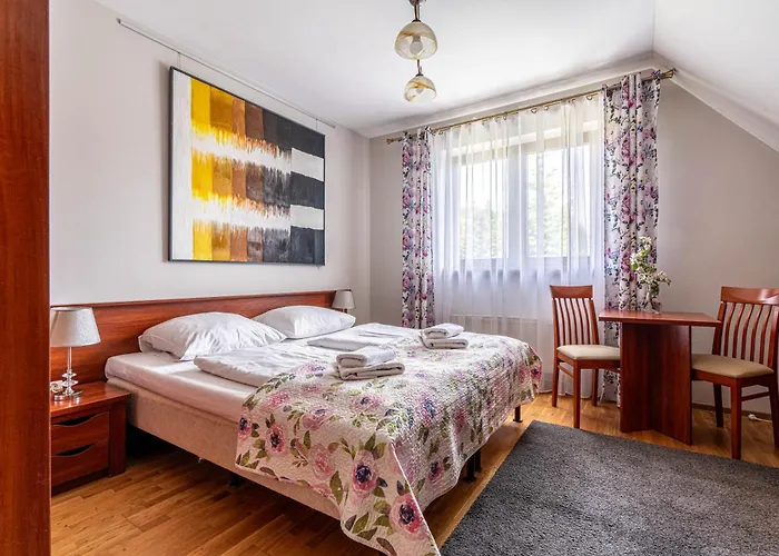 Artmontis Frühstückspension 4*